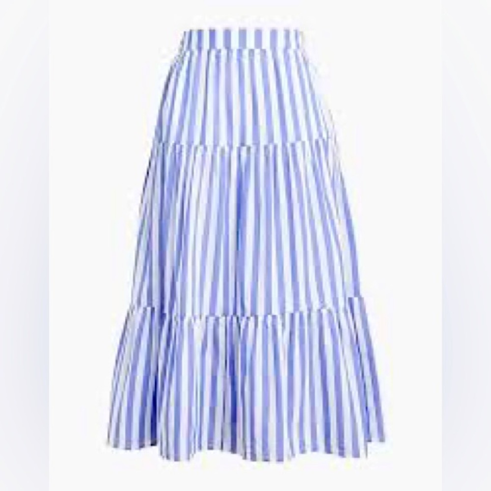 NWT tiered lined maxi skirt